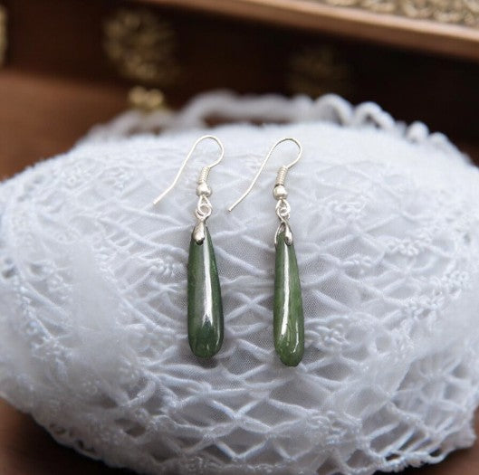 Pounamu / Greenstone Roimata Earrings