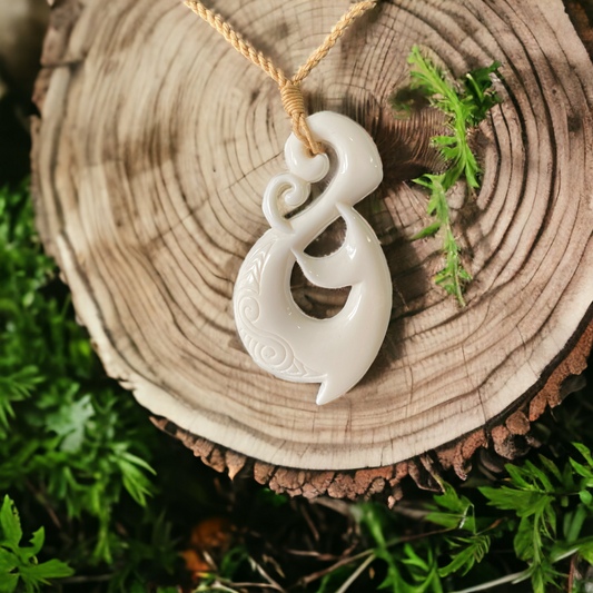 Bone Manaia Pendant 