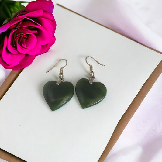 Greenstone / Pounamu Heart Earrings 20 mm