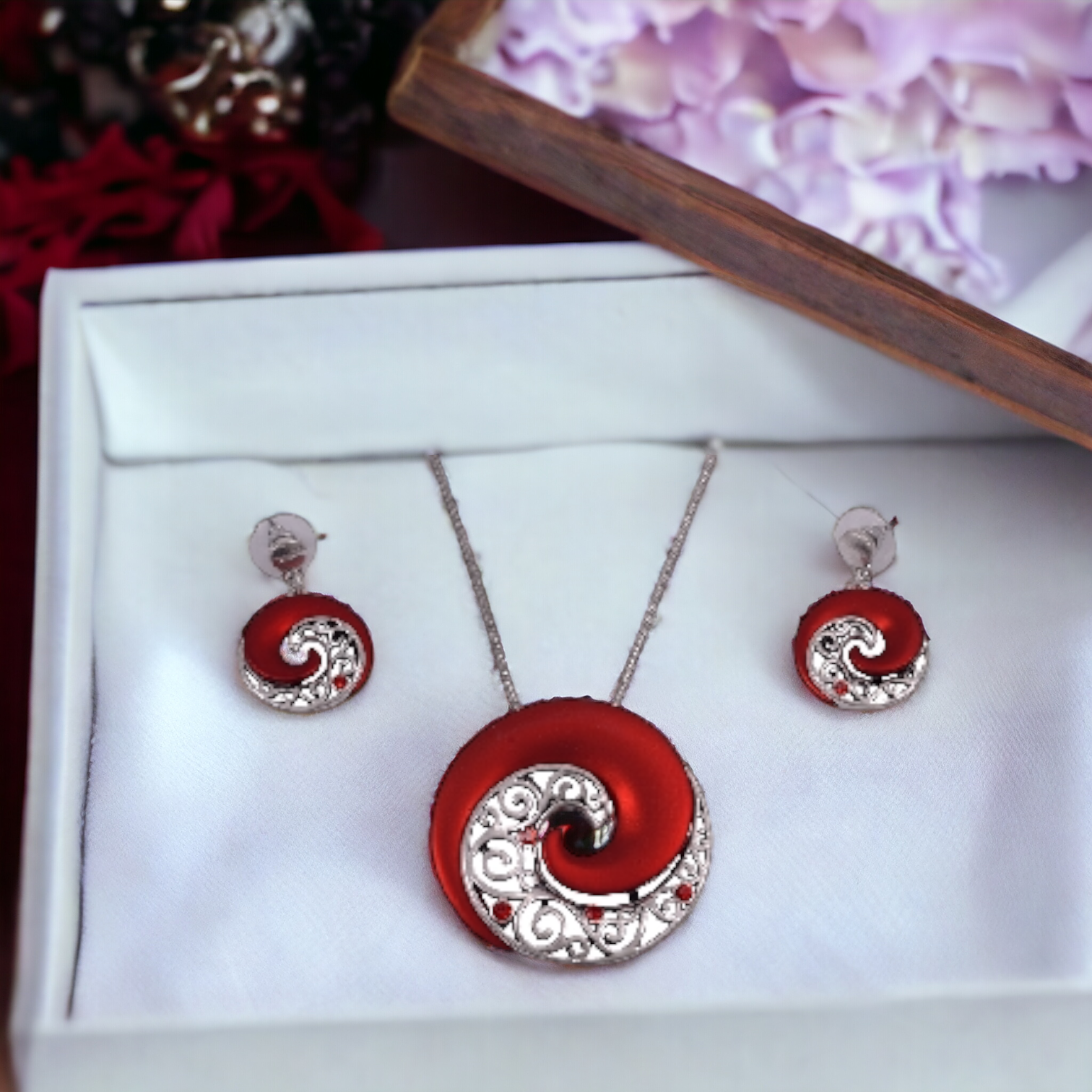 Kiwicraft Koru Ox-Silver Pendant Set