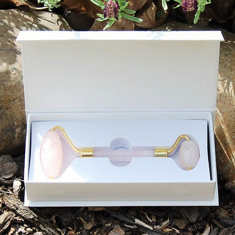 Nudi Point Rose Quartz Face Roller